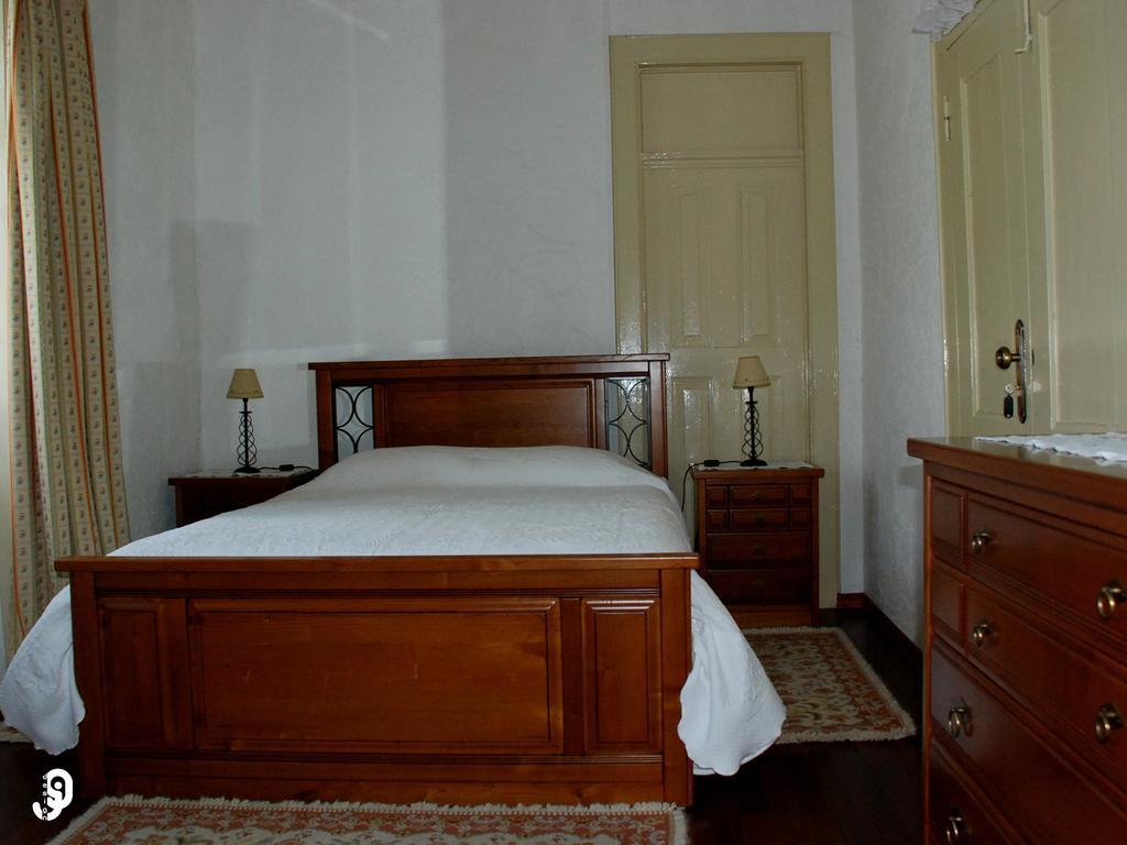 Quinta Dos Barbas Guest House Oliveira do Hospital Room photo